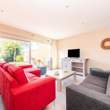 Spacious Holiday Home With Garden Nieuwpoort Bagian luar foto