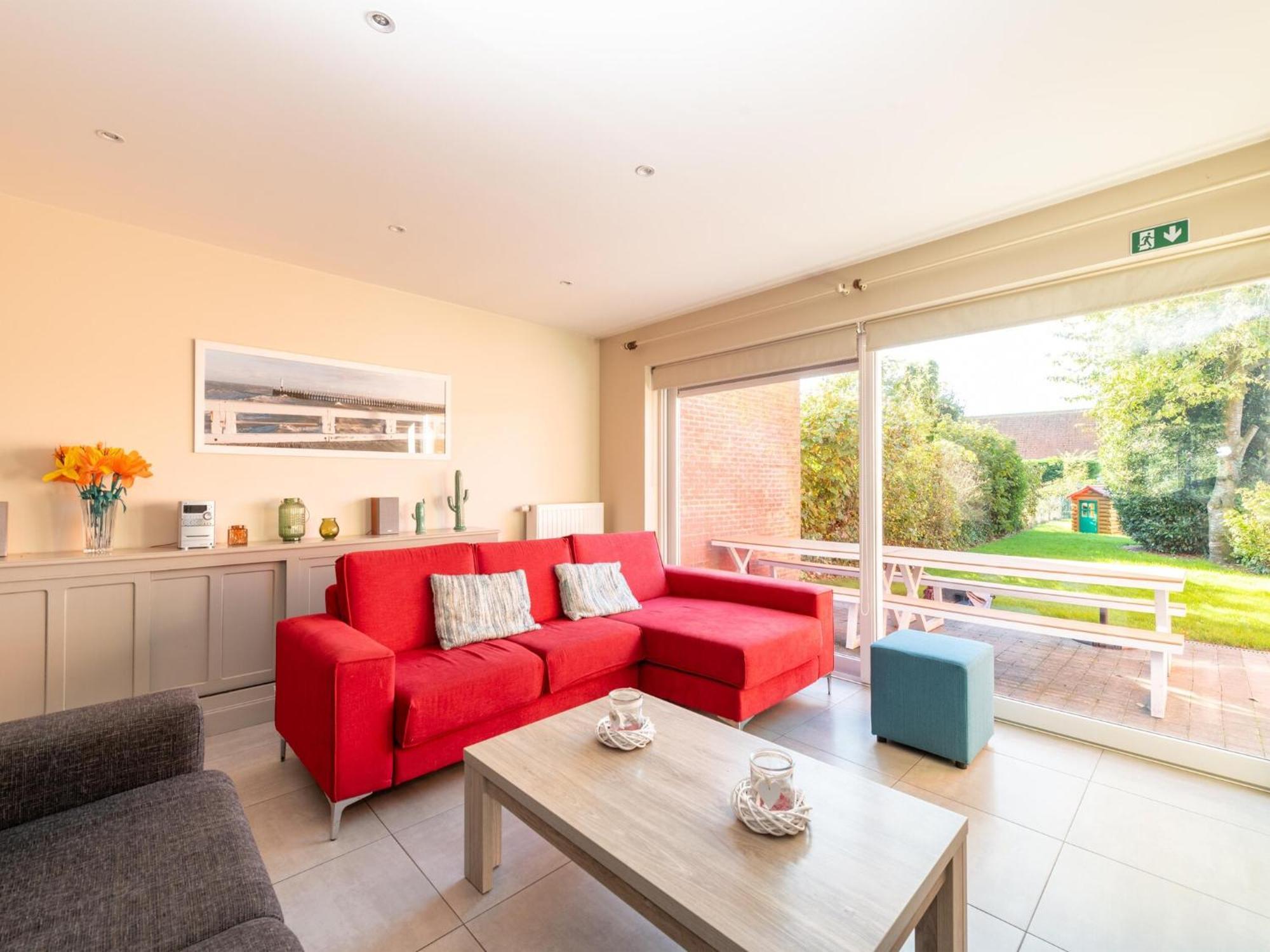 Spacious Holiday Home With Garden Nieuwpoort Bagian luar foto